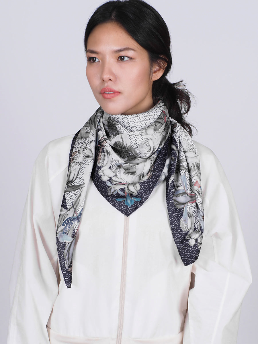 Black Secret Garden Scarf