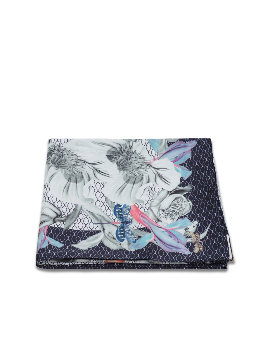Black Secret Garden Scarf