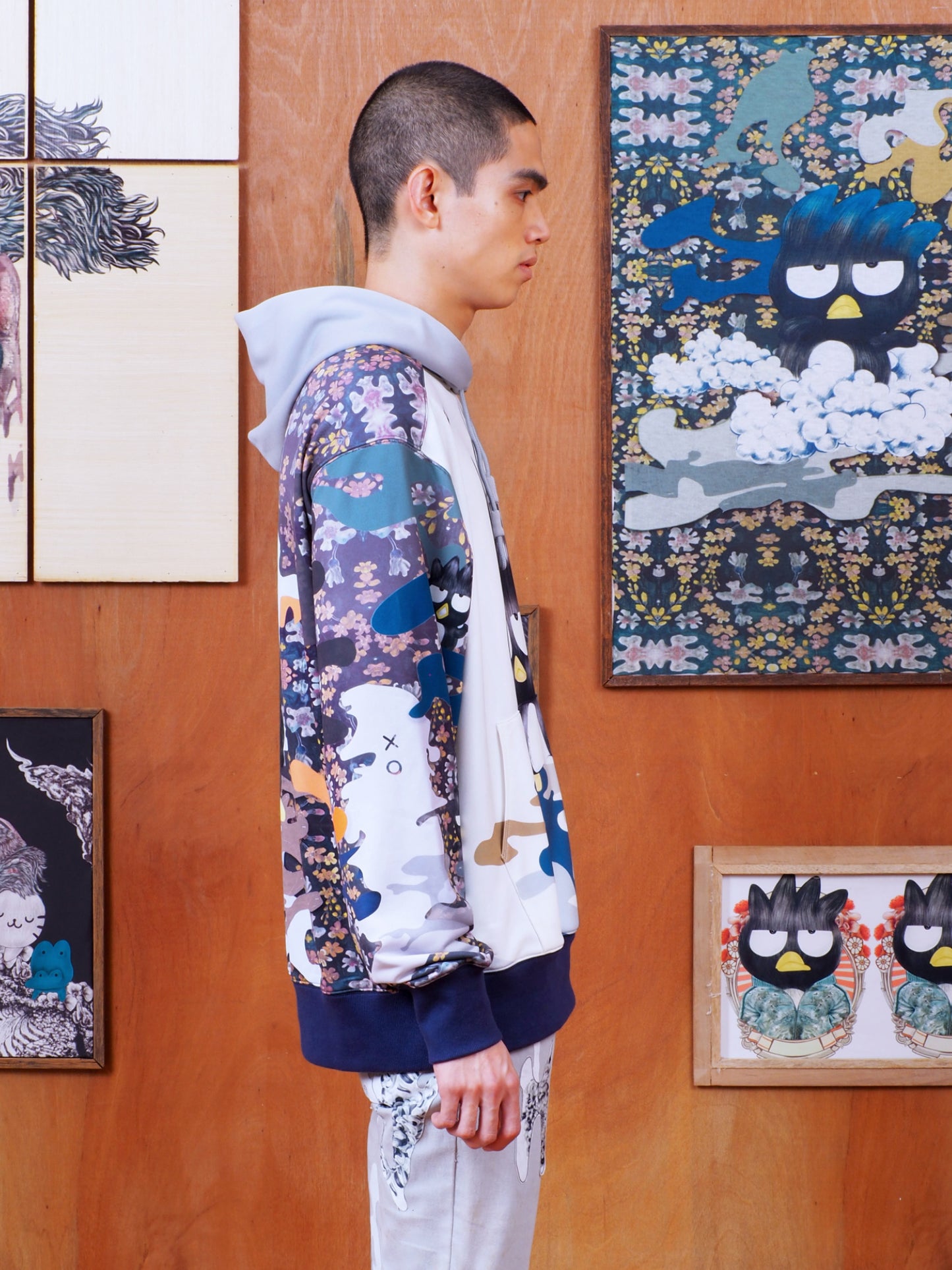 เสื้อฮู้ดลายพราง BADTZ-MARU