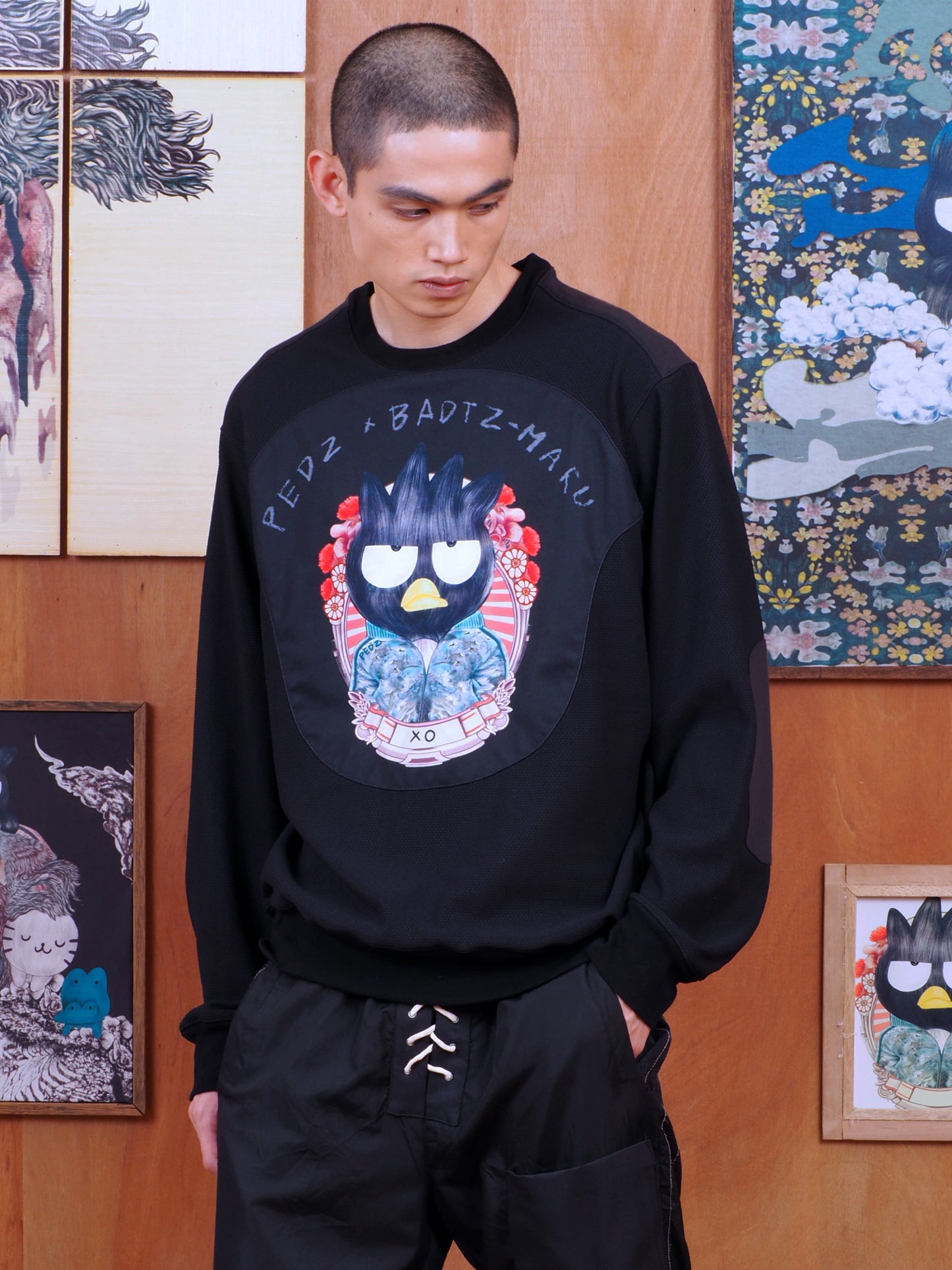 เสื้อสเวตเชิ๊ต PEDZ X BADTZ-MARU สีดำ