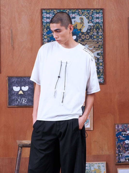 BLACK AND WHITE XO T-SHIRT