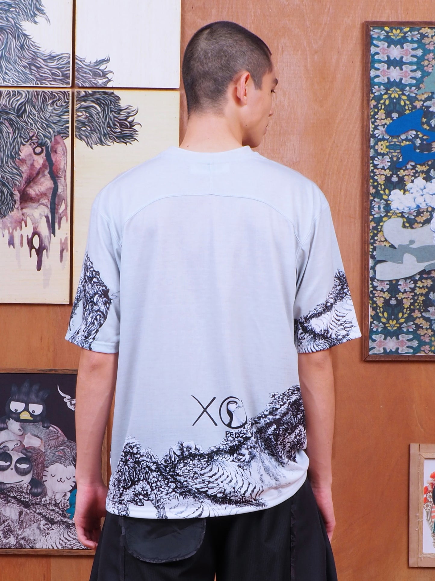 THE GANG ON MOUNT BLUE GRAY T-SHIRT
