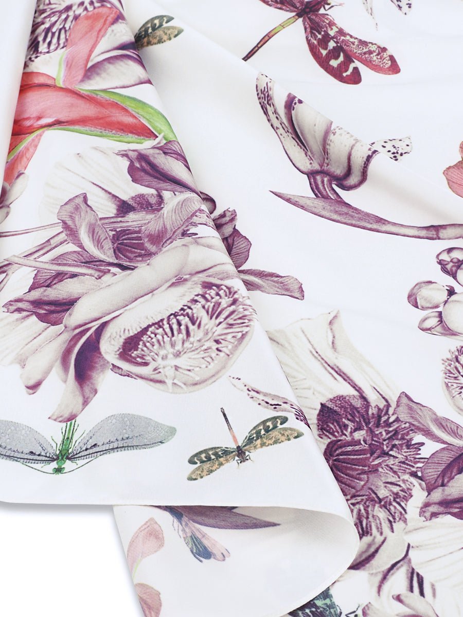 ผ้าพันคอสีขาว Secret Garden